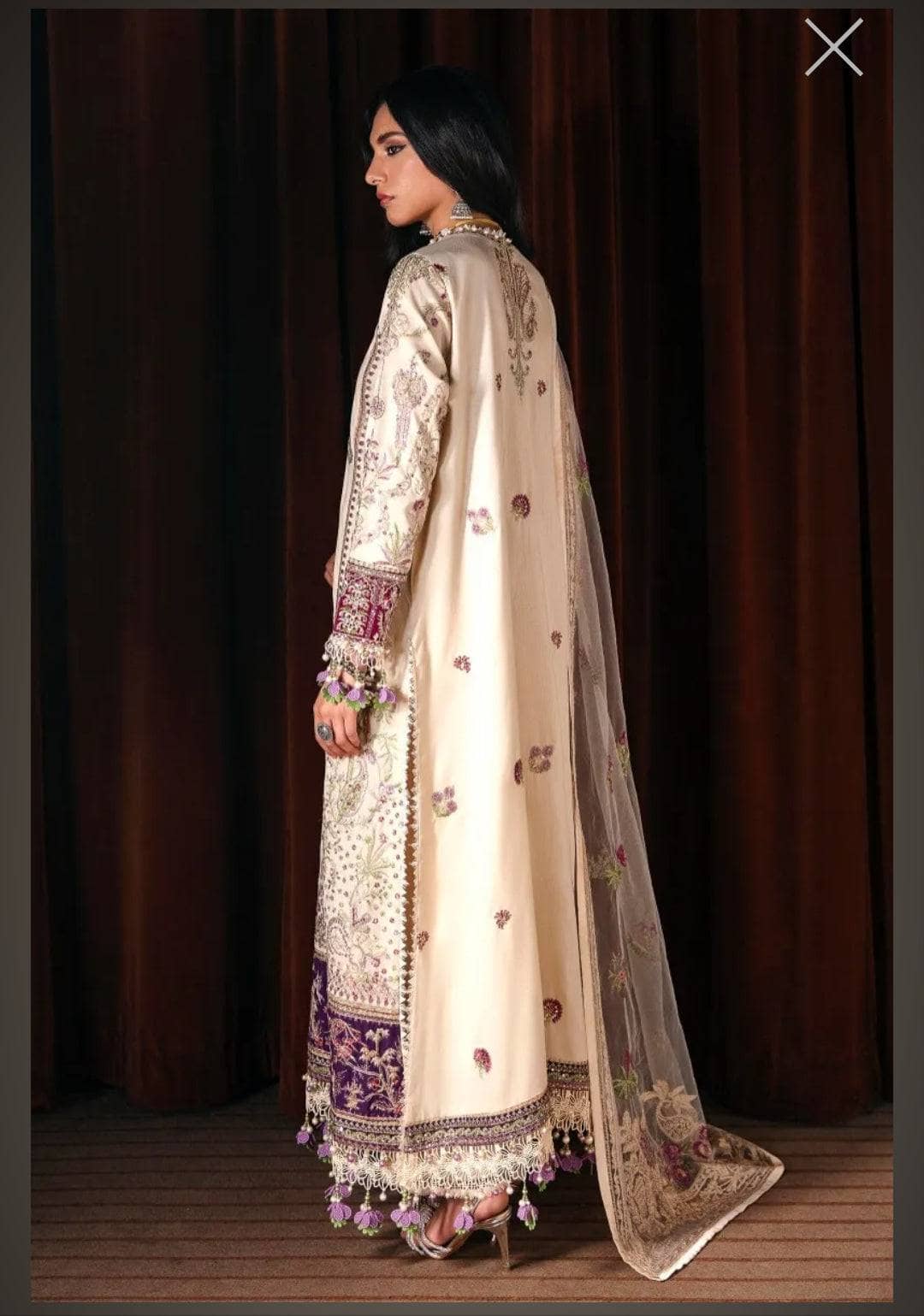 img_sana_safinaz_winter_luxury_awwal_boutique