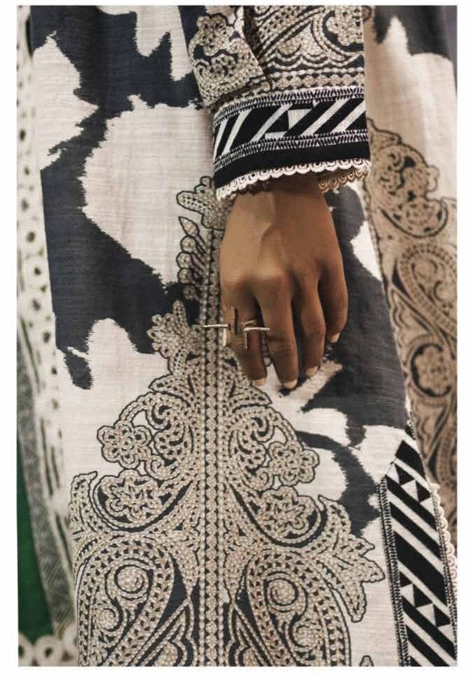 img_sana_safinaz_mahay_winter_22_awwal_boutique