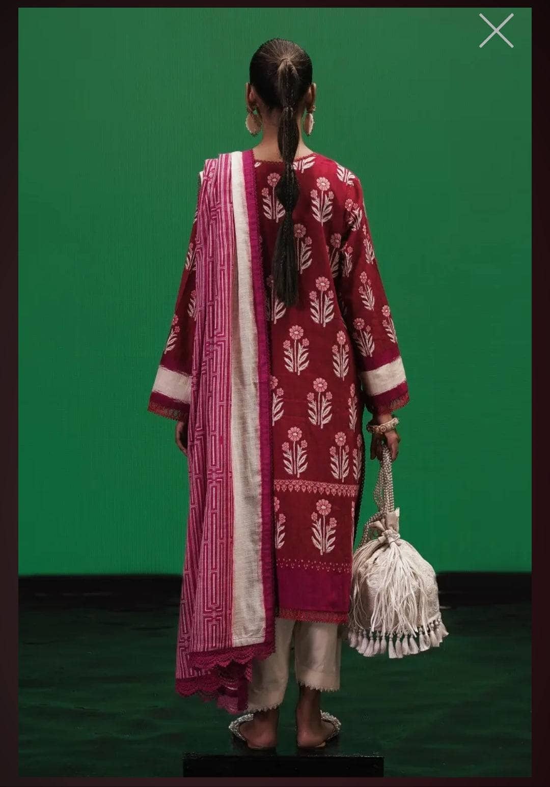 img_sana_safinaz_mahay_winter_22_awwal_boutique