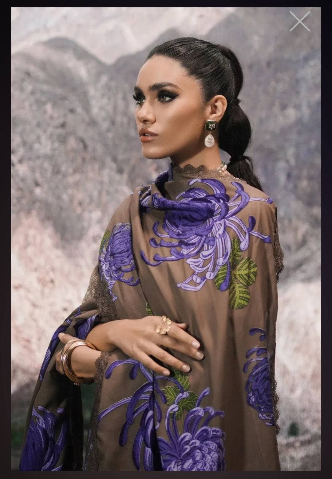 img_sana_safinaz_mahay_winter_22_awwal_boutique