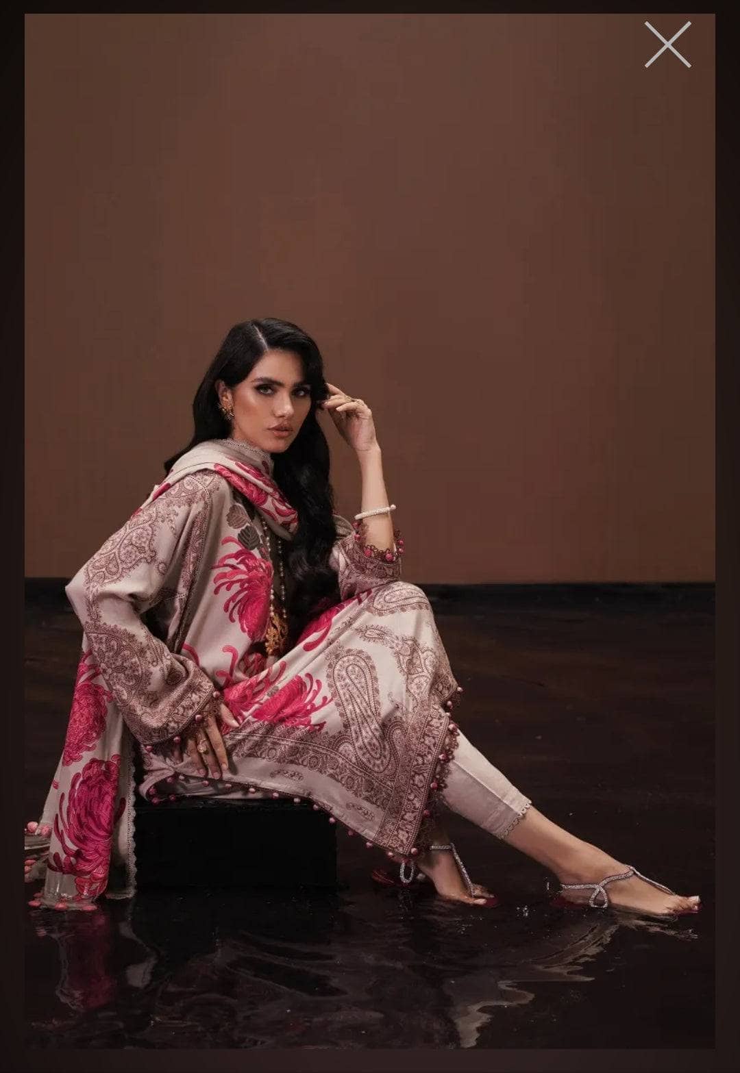 img_sana_safinaz_mahay_winter_22_awwal_boutique