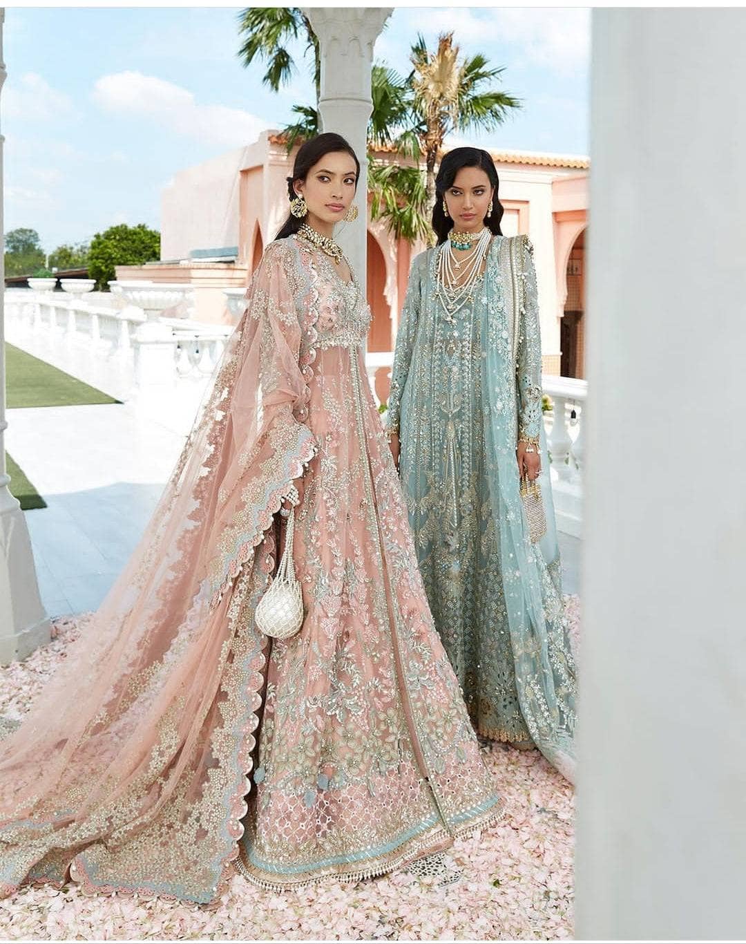 img_suffuse_by_sana_yasir_freesia_2022_wedding_edition_awwal_boutique