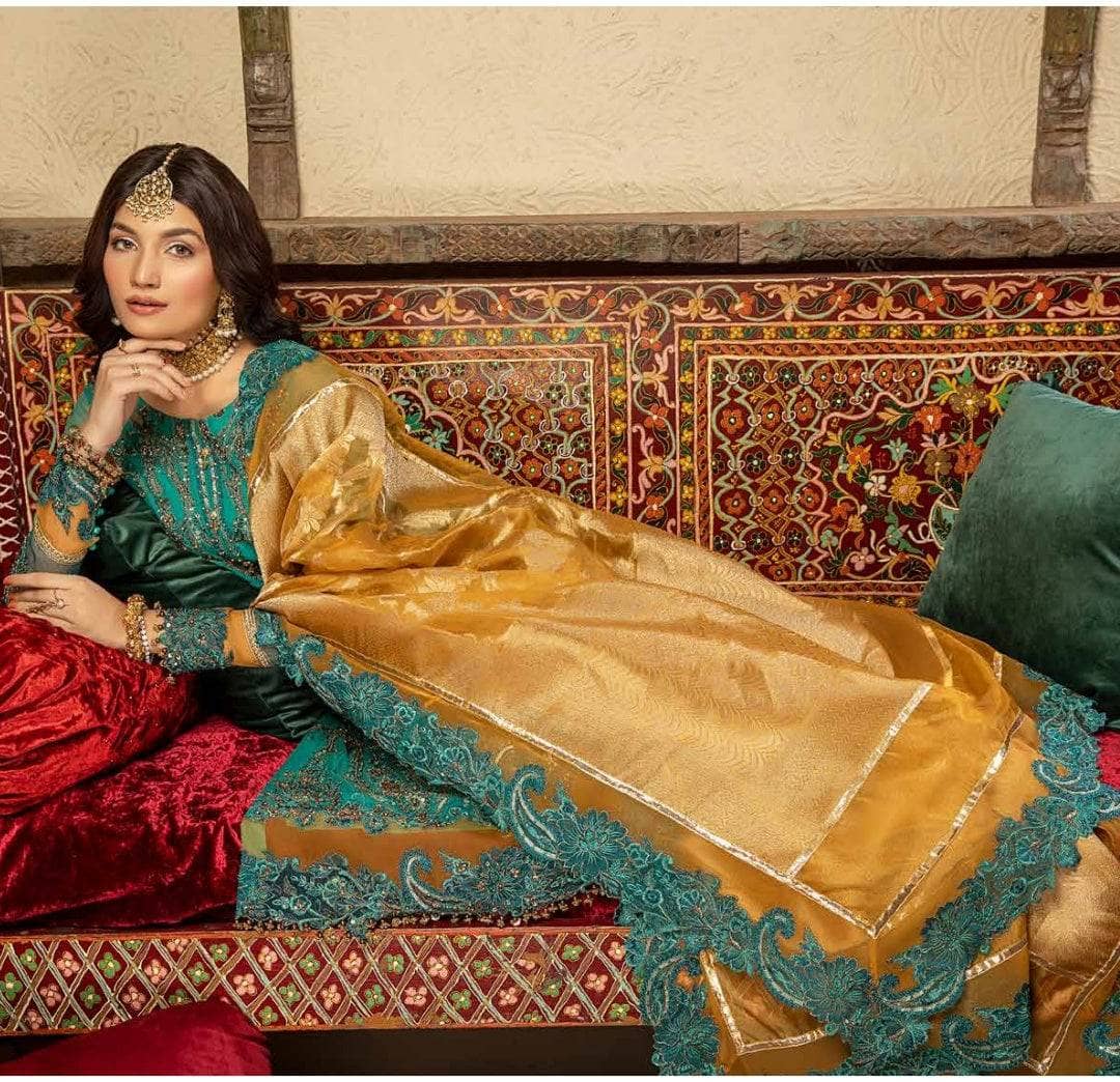 img_charizma_dastaan_e_jashn_awwal_boutique