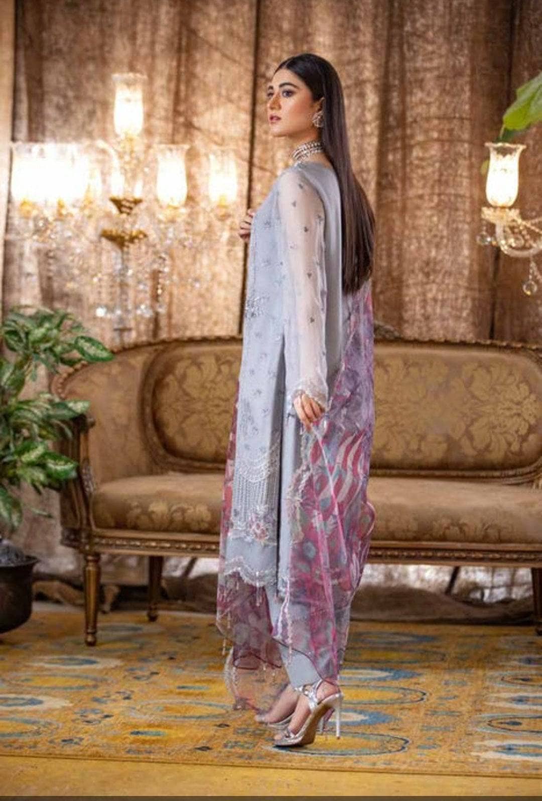 img_jannan_by_riaz_arts_awwal_boutique