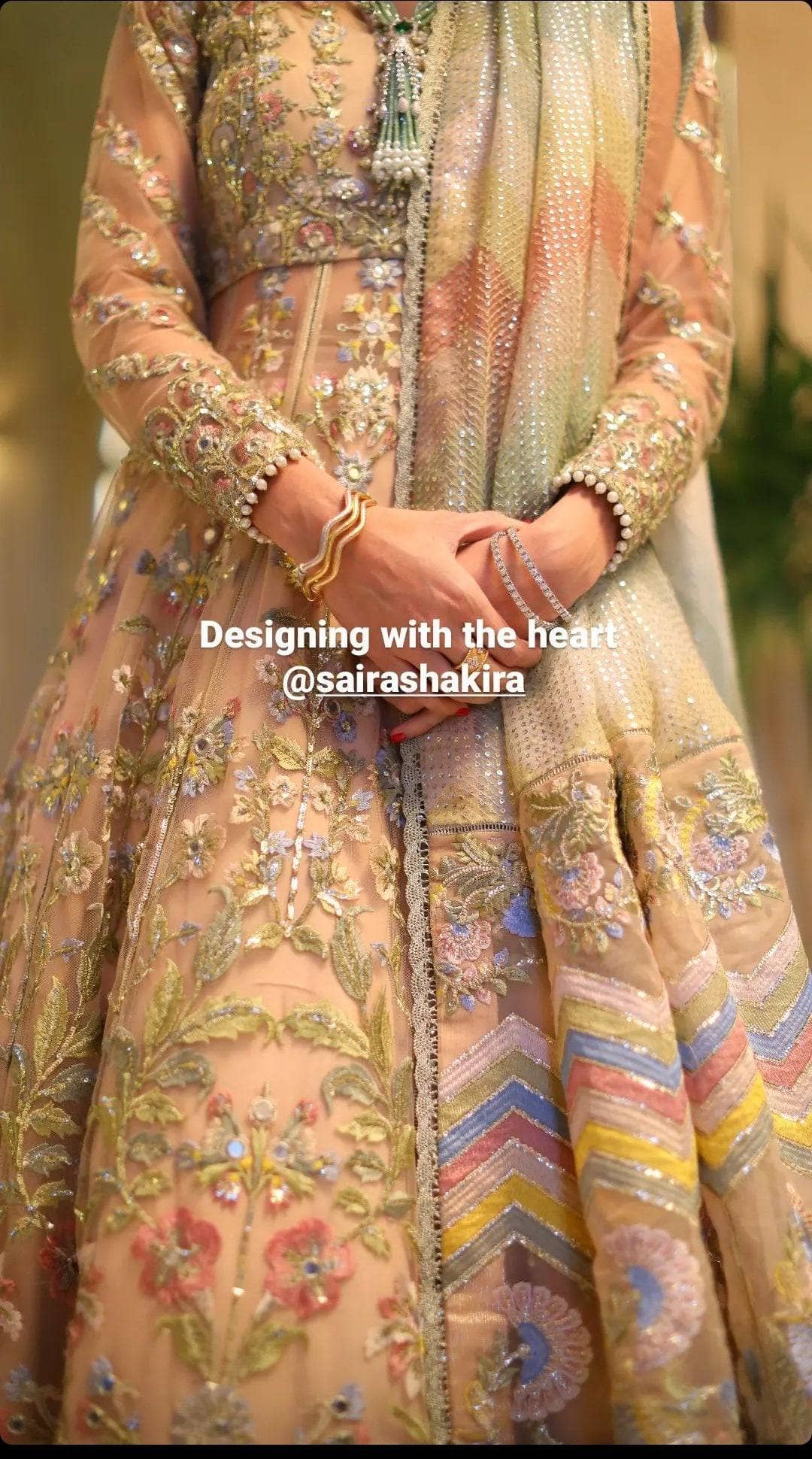 img_crimson_wedding_awwal_boutique