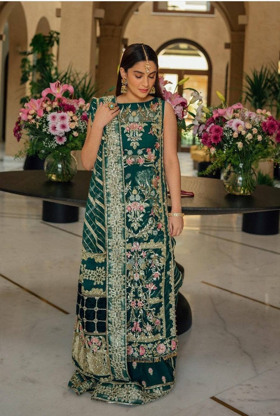 img_crimson_wedding_edition_awwal_boutique