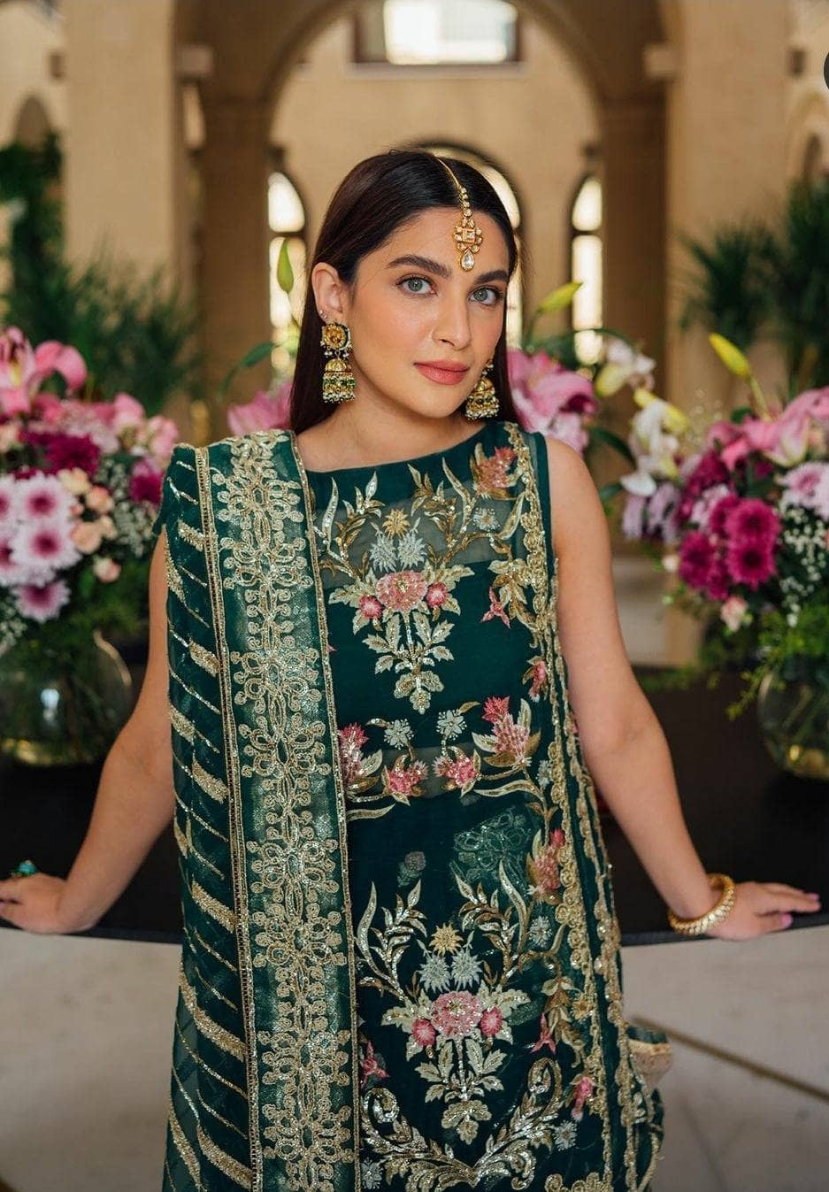 img_crimson_wedding_edition_awwal_boutique