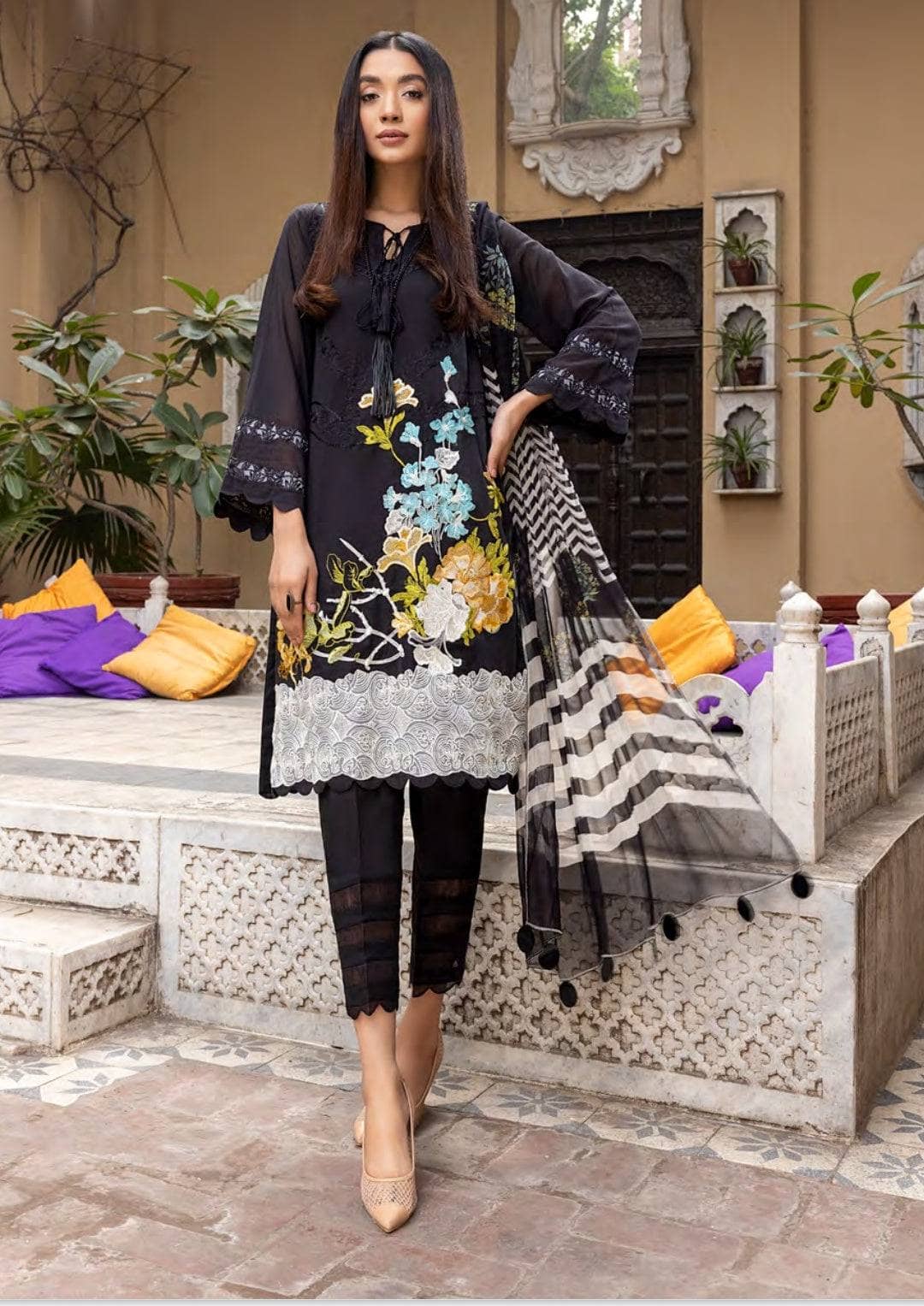 img_charizma_swiss_miss_swiss_voil_,vol_1_2022_awwal_boutique