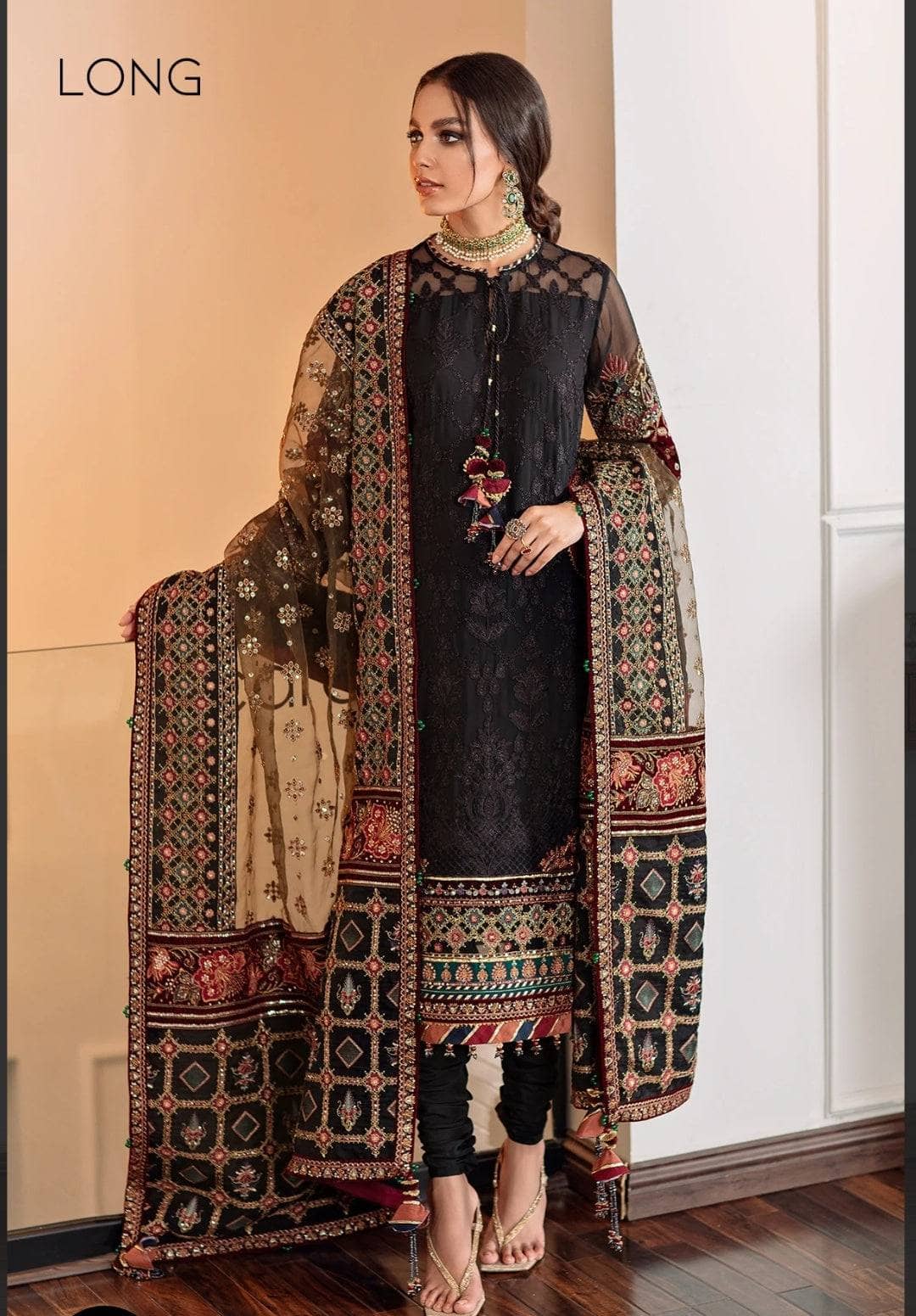 img_baroque_chantelle_awwal_boutique