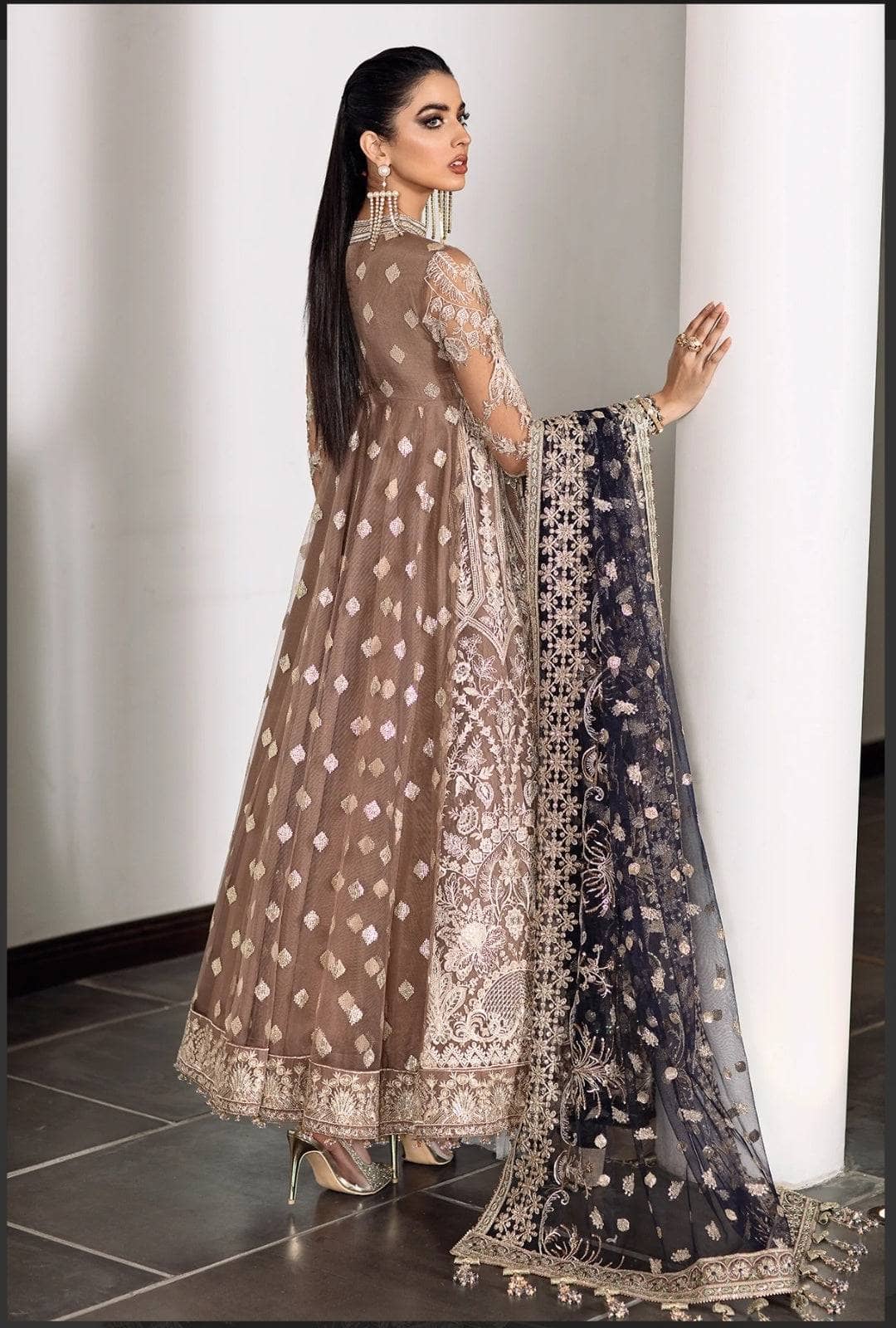 img_baroque_chantelle_awwal_boutique