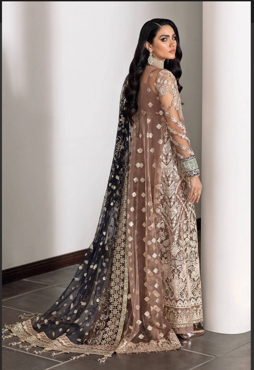 img_baroque_chantelle_awwal_boutique