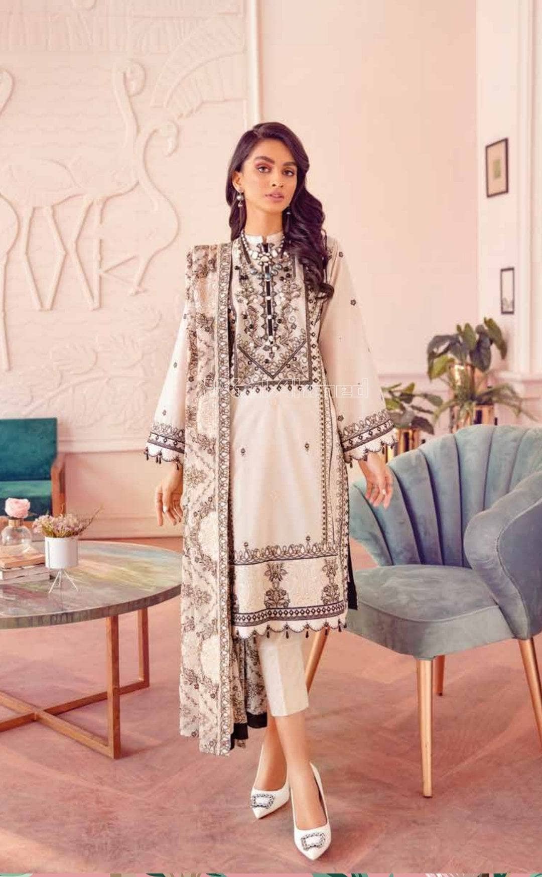 img_gul_ahmed_summer_premium_lawn_2022_awwal_boutique