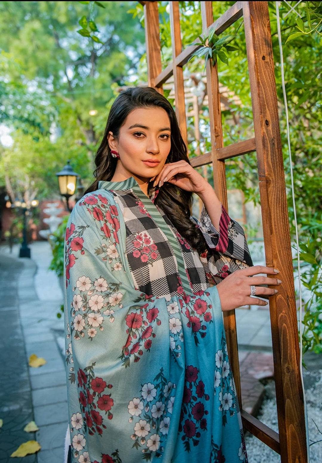 img_cross_stitch_daily_lawn_22_awwal_boutique