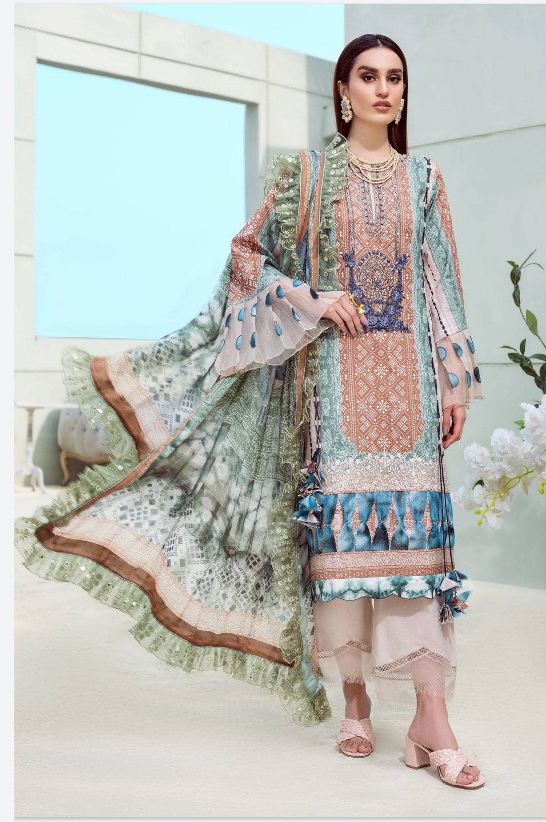 img_jade_lawn_22_awwal_boutique