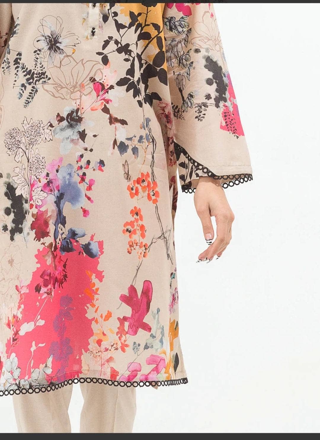 Img_beechtree_lawn_22_awwal_boutique