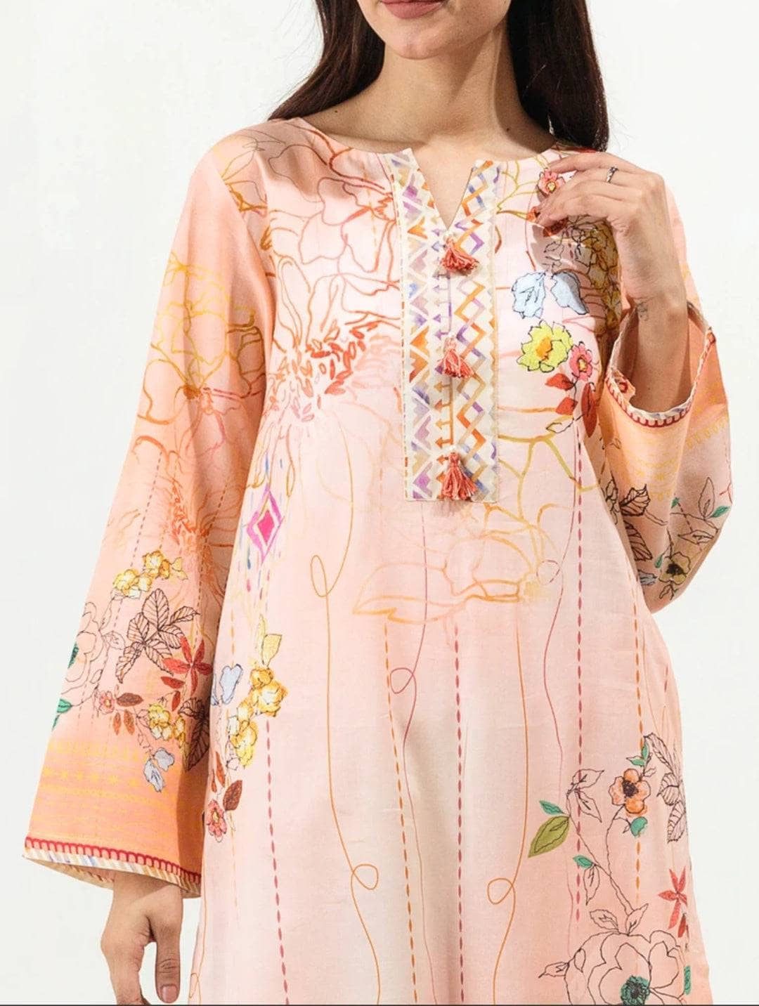 Img_beechtree_lawn_22_awwal_boutique