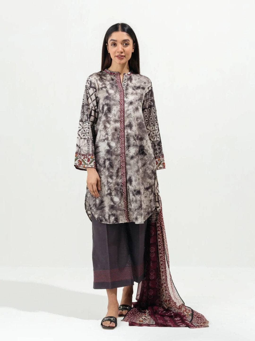 img_beechtree_lawn_22_awwal_boutique