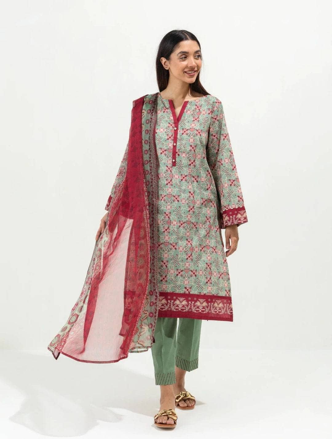 img_beechtree_lawn_22_awwal_boutique