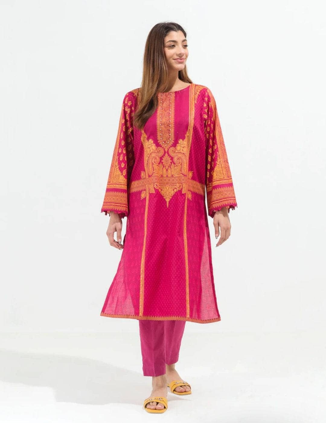 img_beechtree_lawn_22_awwal_boutique