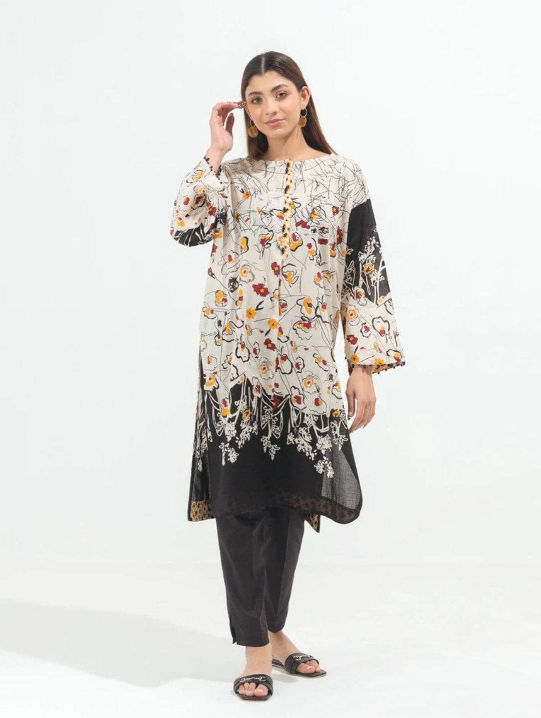 Img_beechtree_lawn_22_awwal_boutique