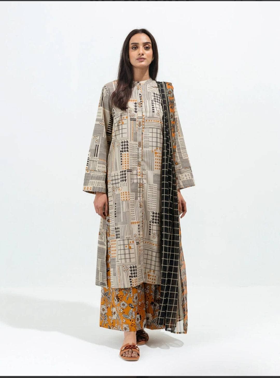 img_beechtree_lawn_22_awwal_boutique