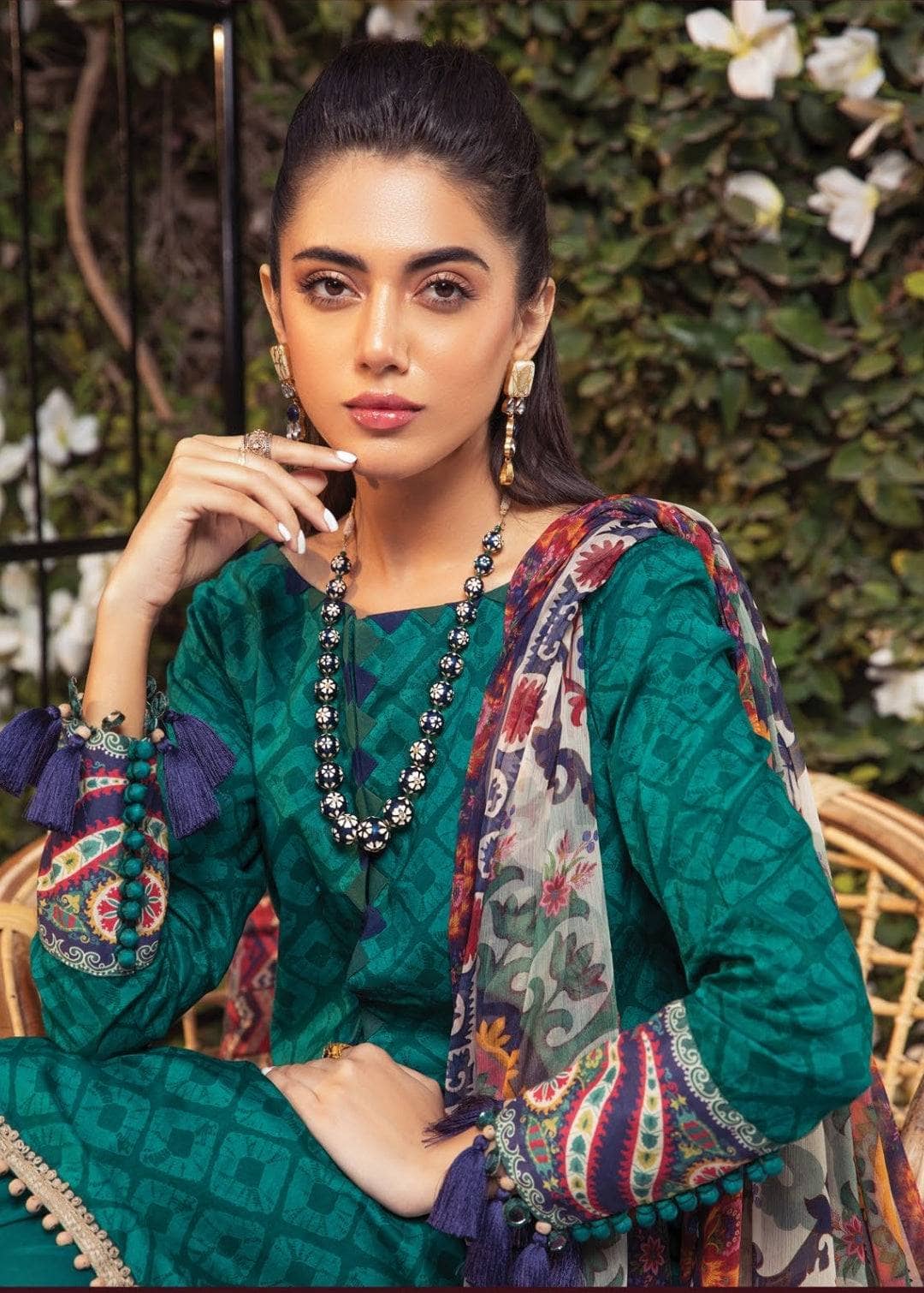 img_maria_b_m_prints_22_awwal_boutique