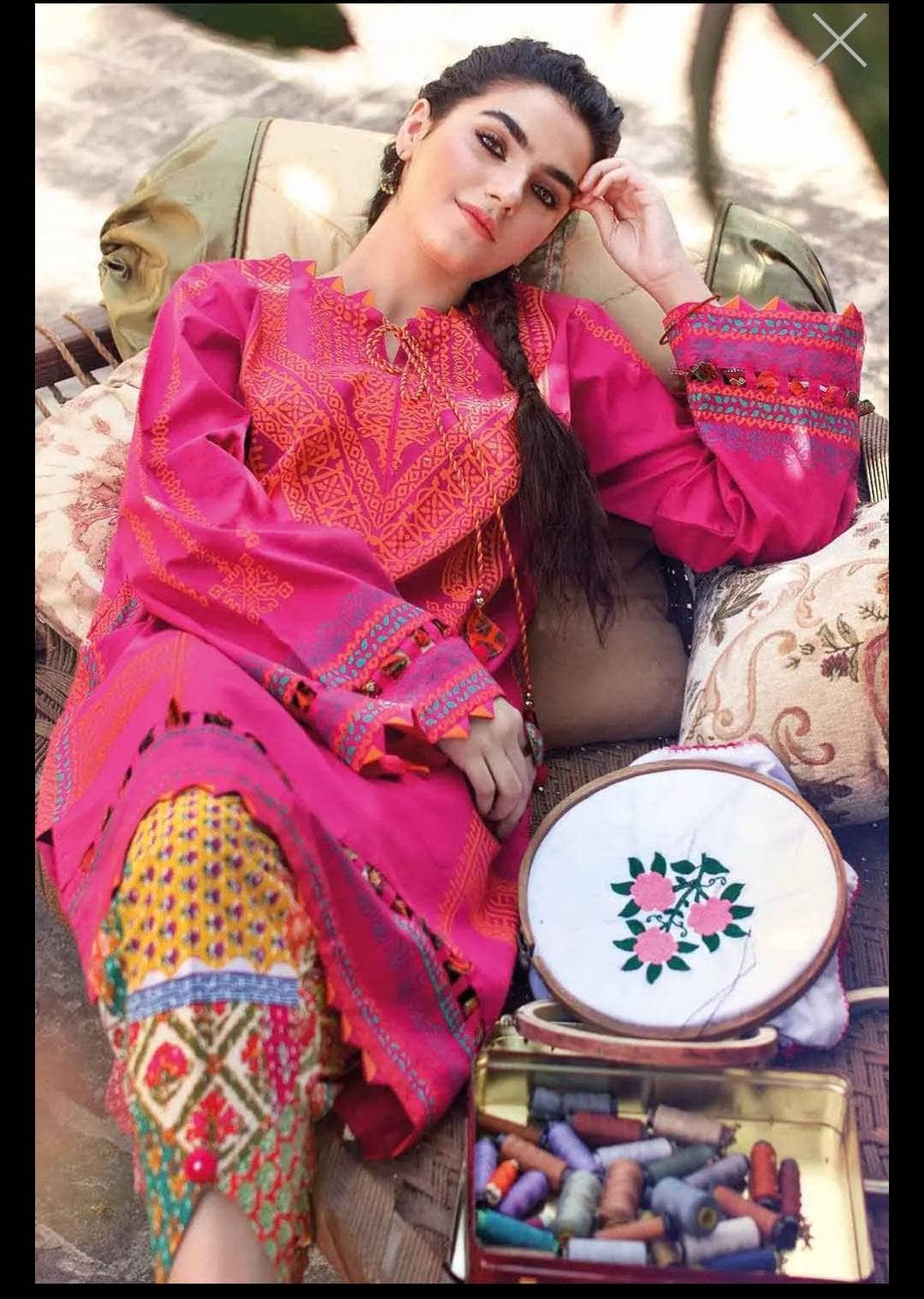 img_gul_ahmed_lawn_2022_awwal_boutique