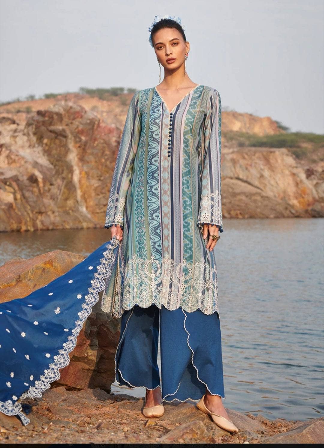 img_printkari_lawn_22_awwal_boutique