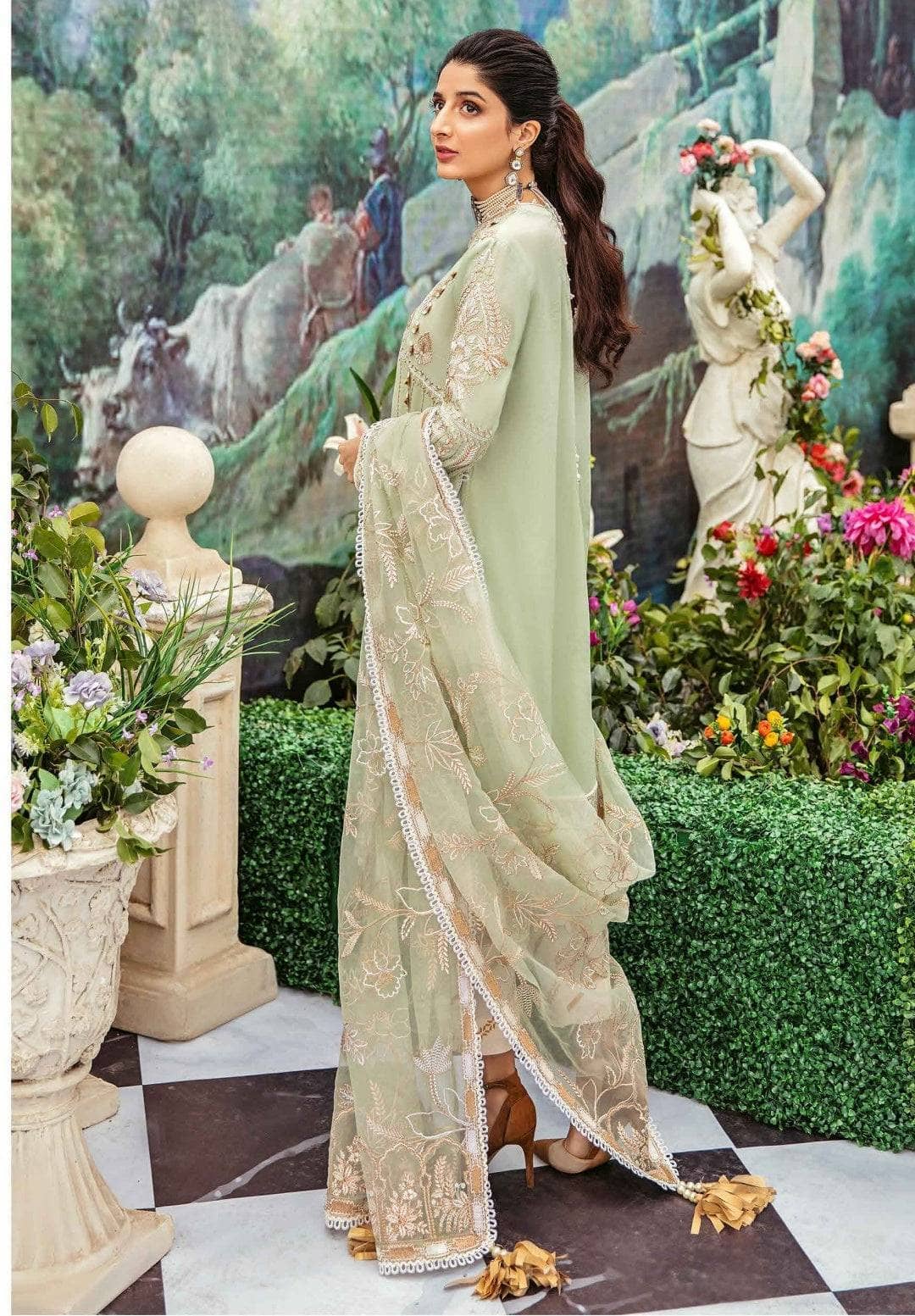 img_afrozeh_lawn_awwal_boutique