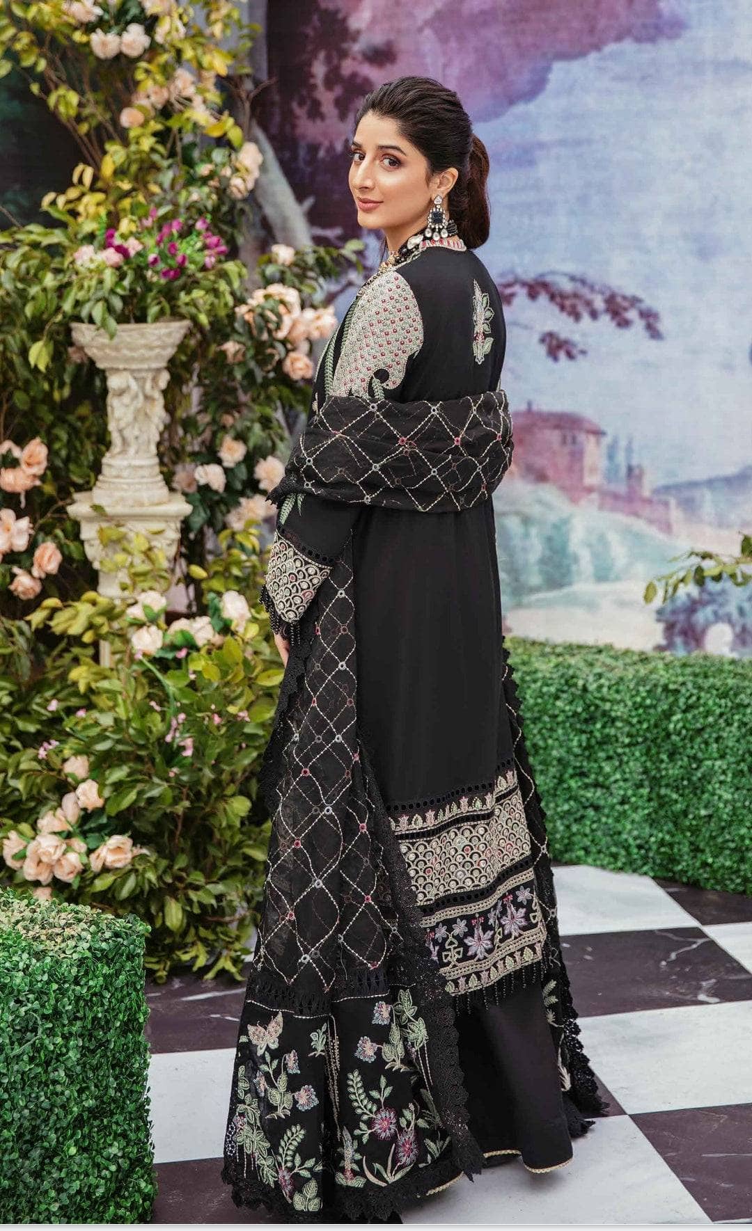 img_afrozeh_lawn_awwal_boutique