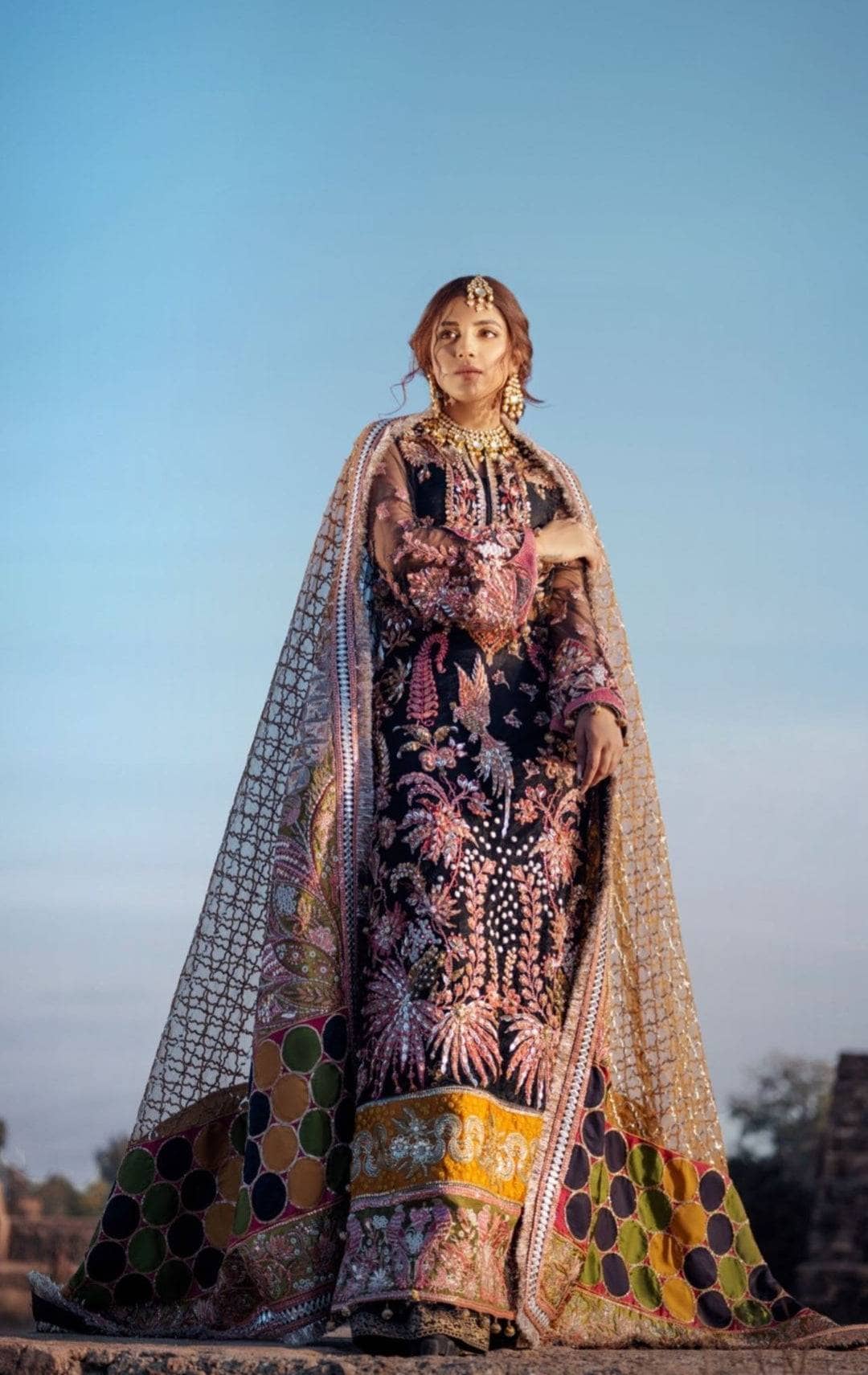 img_sana_safinaz_wedding_awwal_boutique