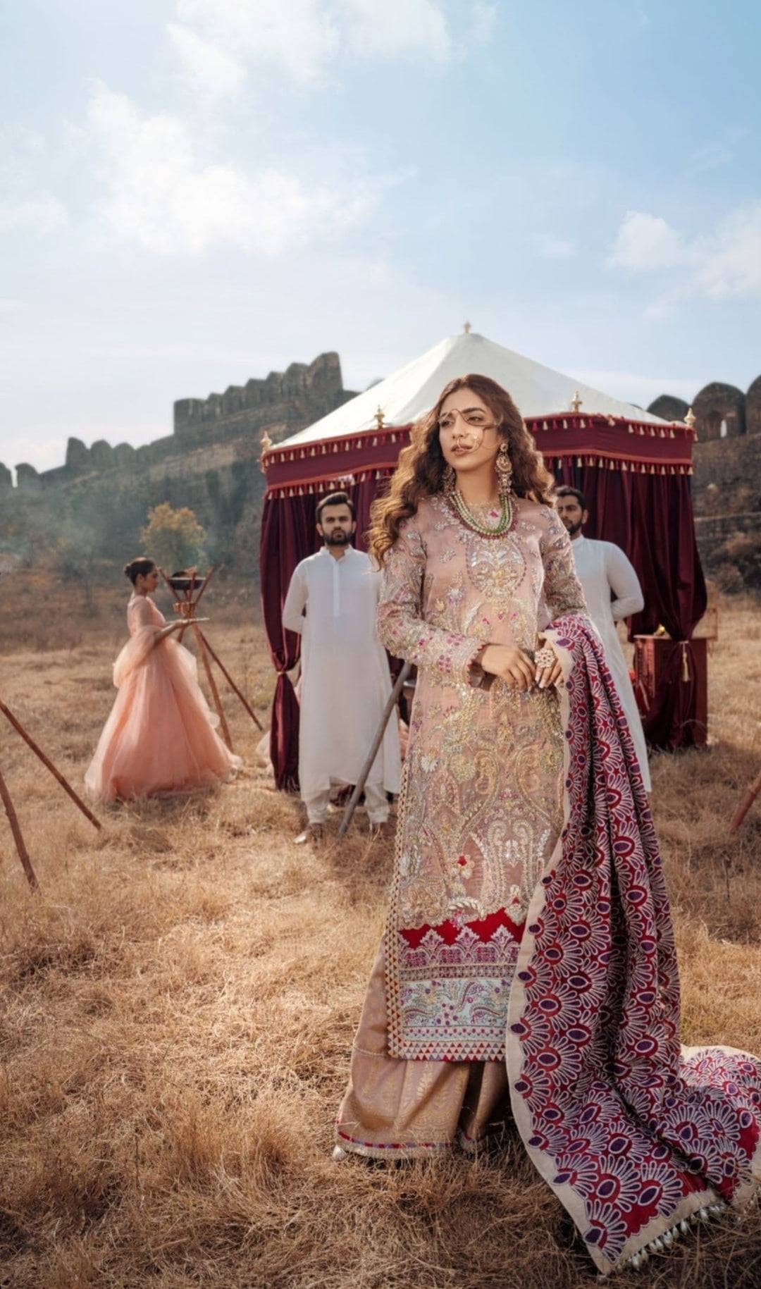 img_sana_safinaz_wedding_awwal_boutique