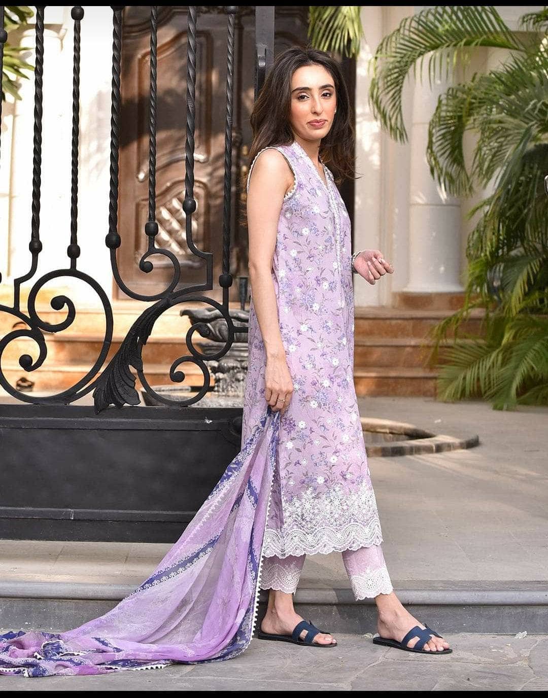 img_printkari_lawn_22_awwal_boutique