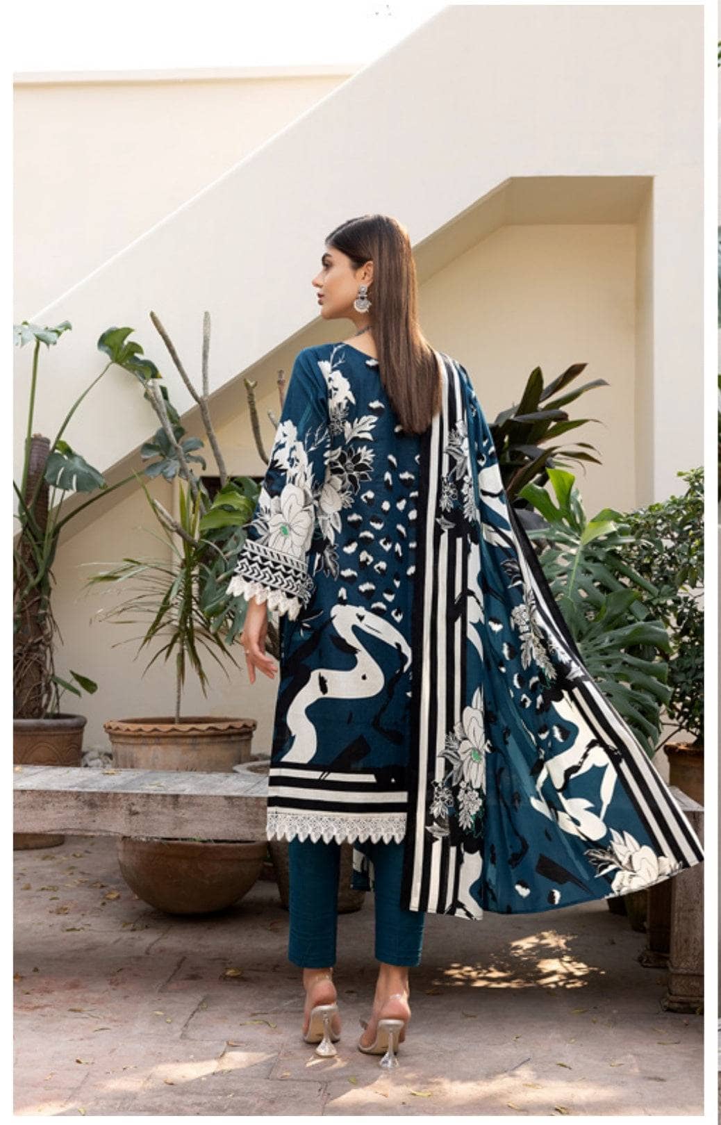 img_iram_misha_daily_wear_lawn_22_awwal_boutique