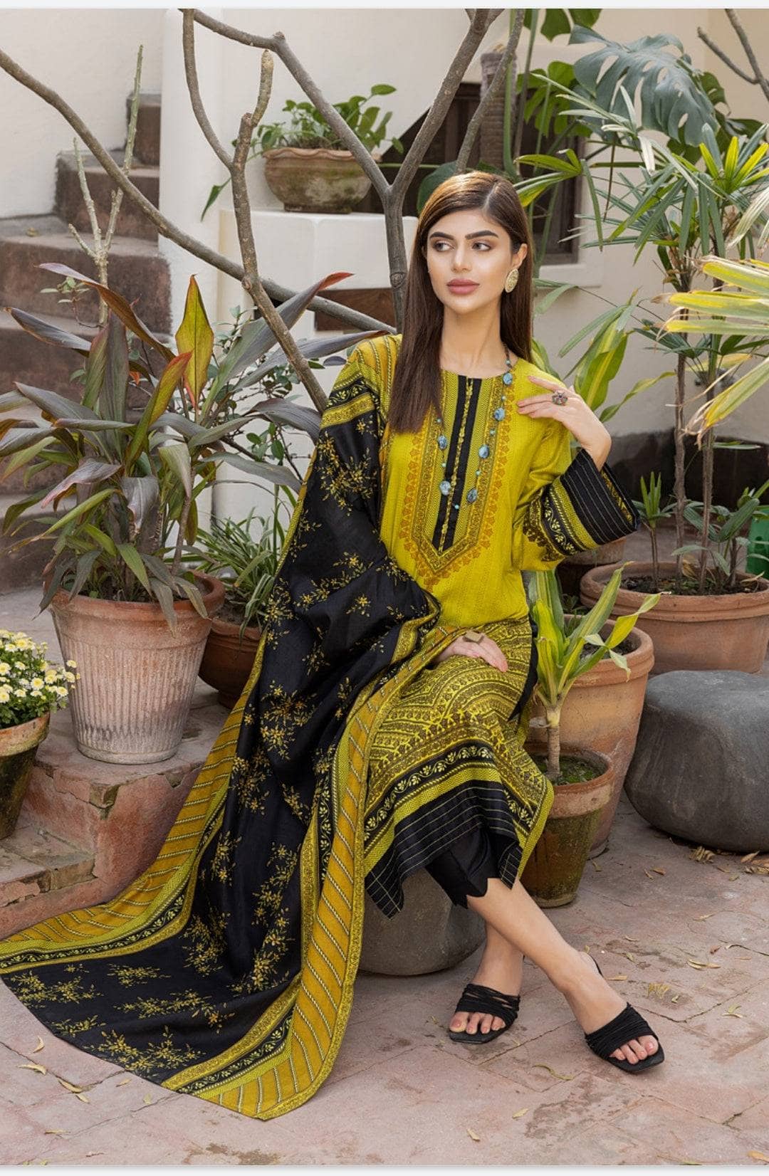img_iram_misha_daily_wear_lawn_22_awwal_boutique