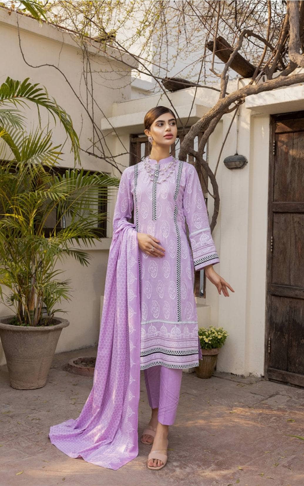 img_iram_misha_daily_wear_lawn_22_awwal_boutique