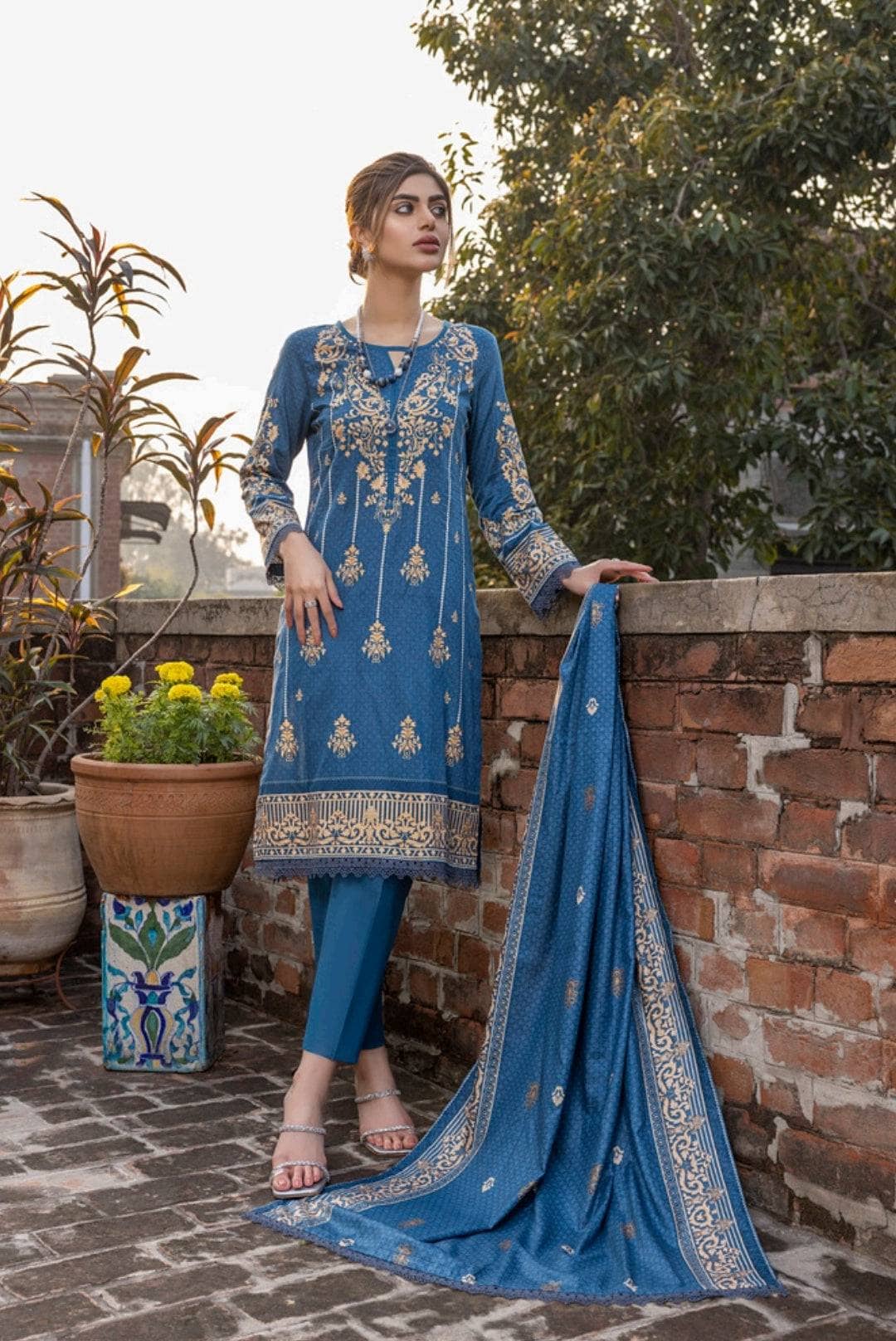 img_iram_misha_daily_wear_lawn_22_awwal_boutique