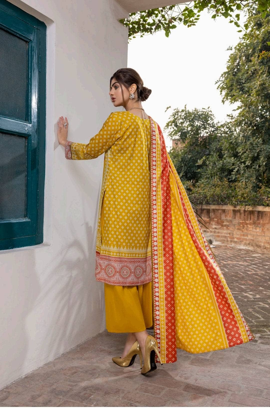 img_iram_misha_daily_wear_lawn_22_awwal_boutique