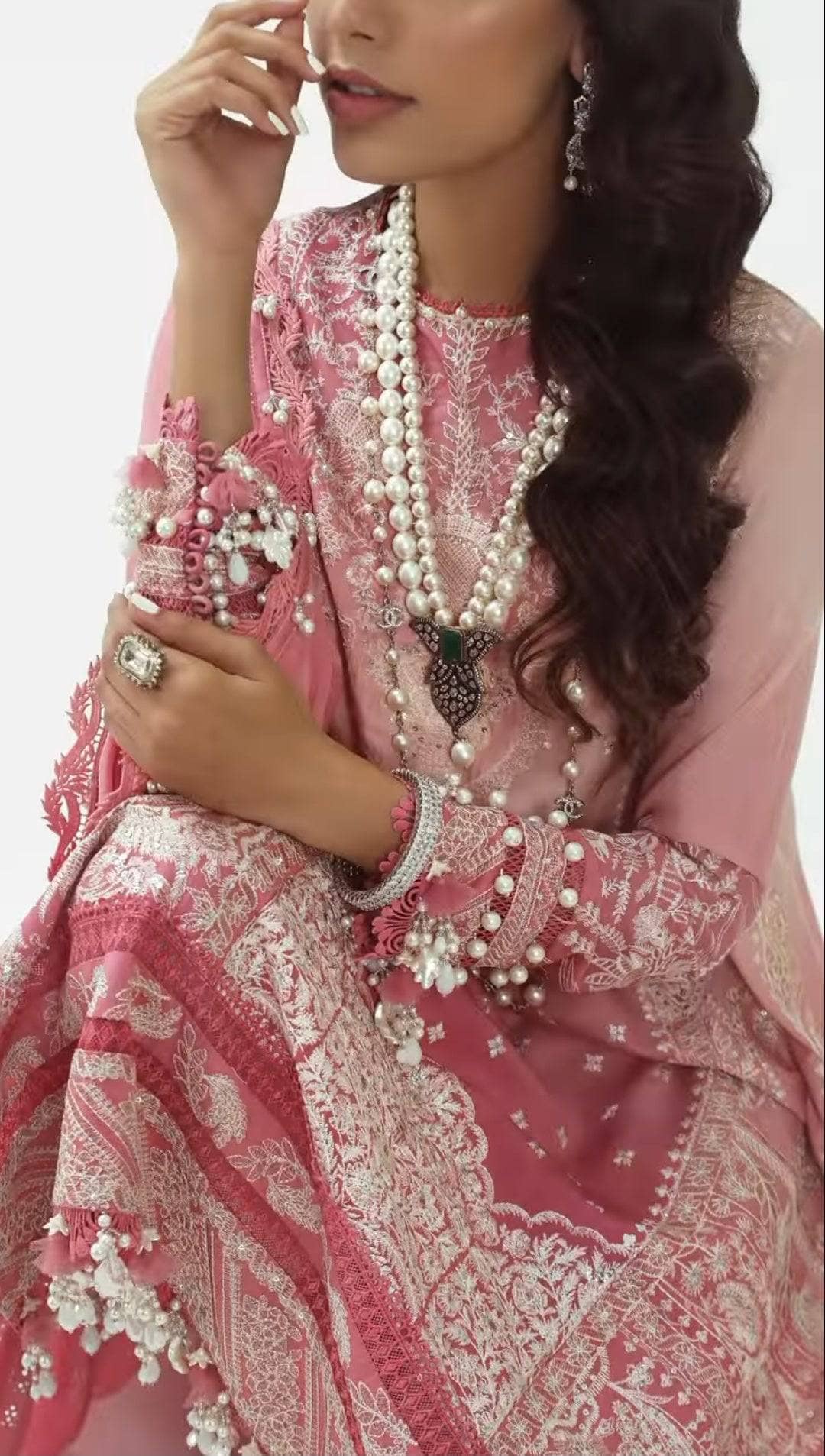 img_sana_safinaz_lawn_22_awwal_boutique