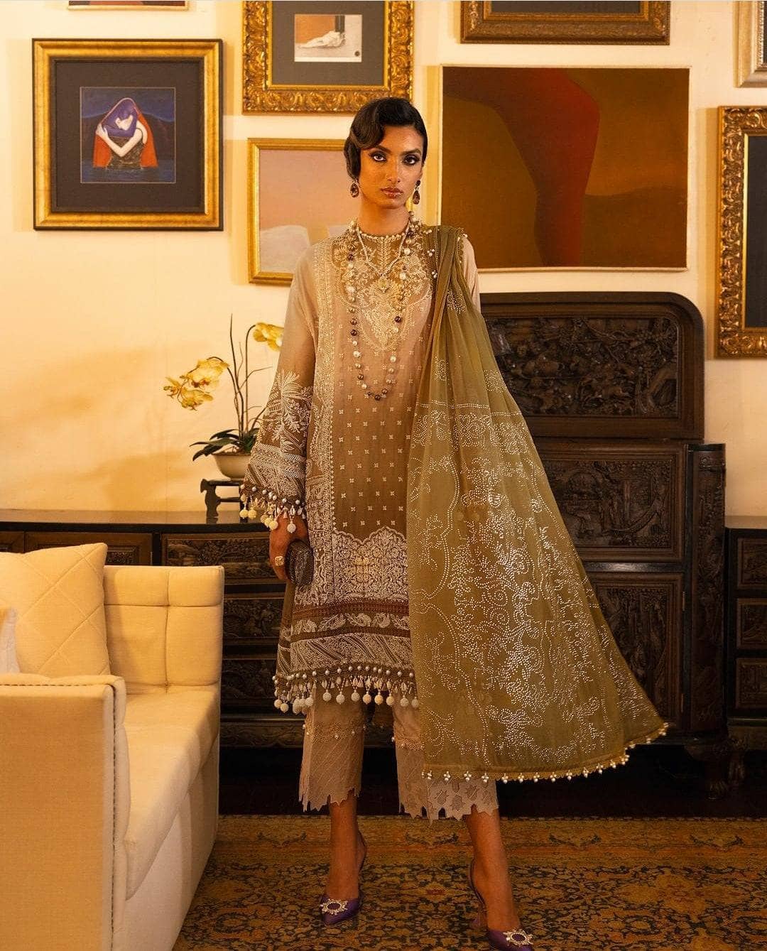 img_sana_safinaz_lawn_22_awwal_boutique