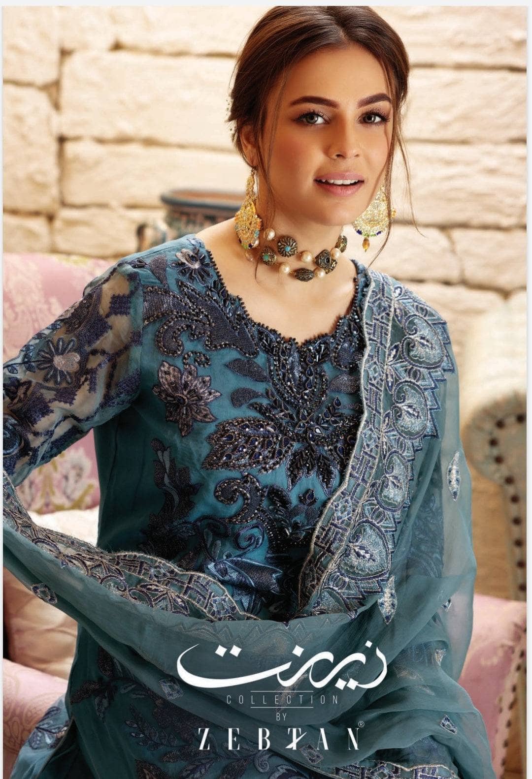 img_zebtan_zeenat_luxury_formals_awwal_boutique