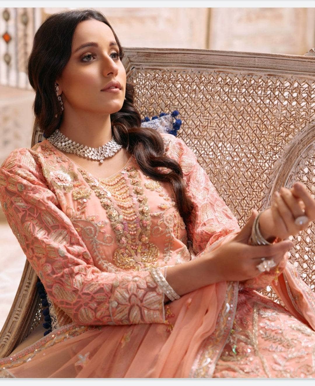 img_zebtan_zeenat_luxury_formals_awwal_boutique