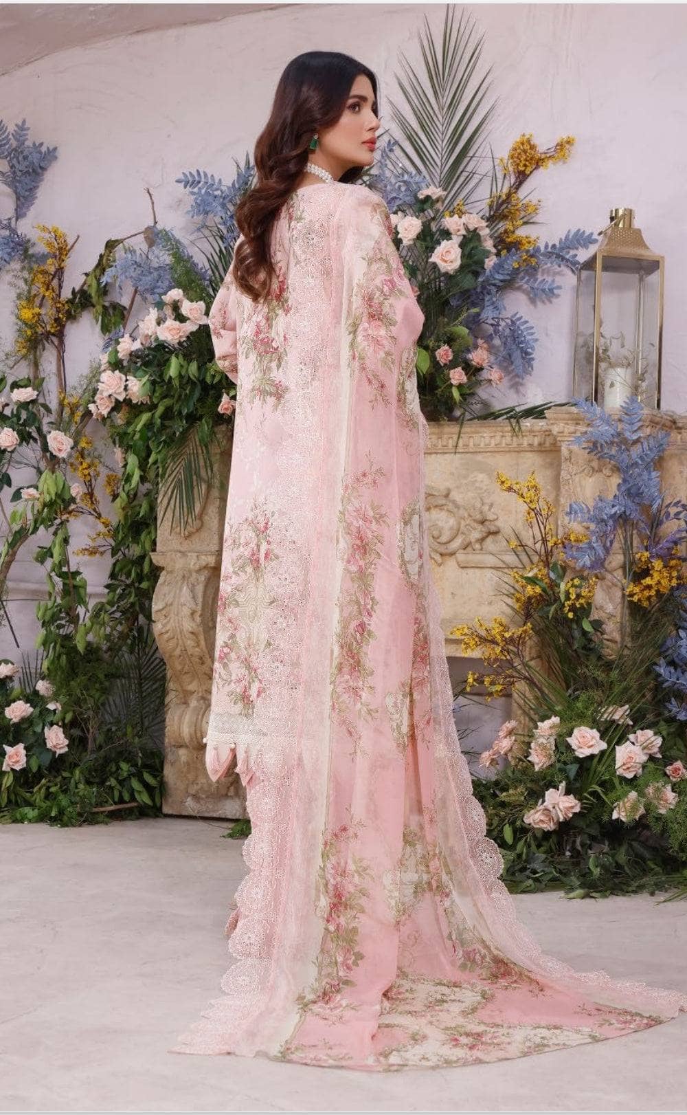 img_jade_lawn_22_awwal_boutique