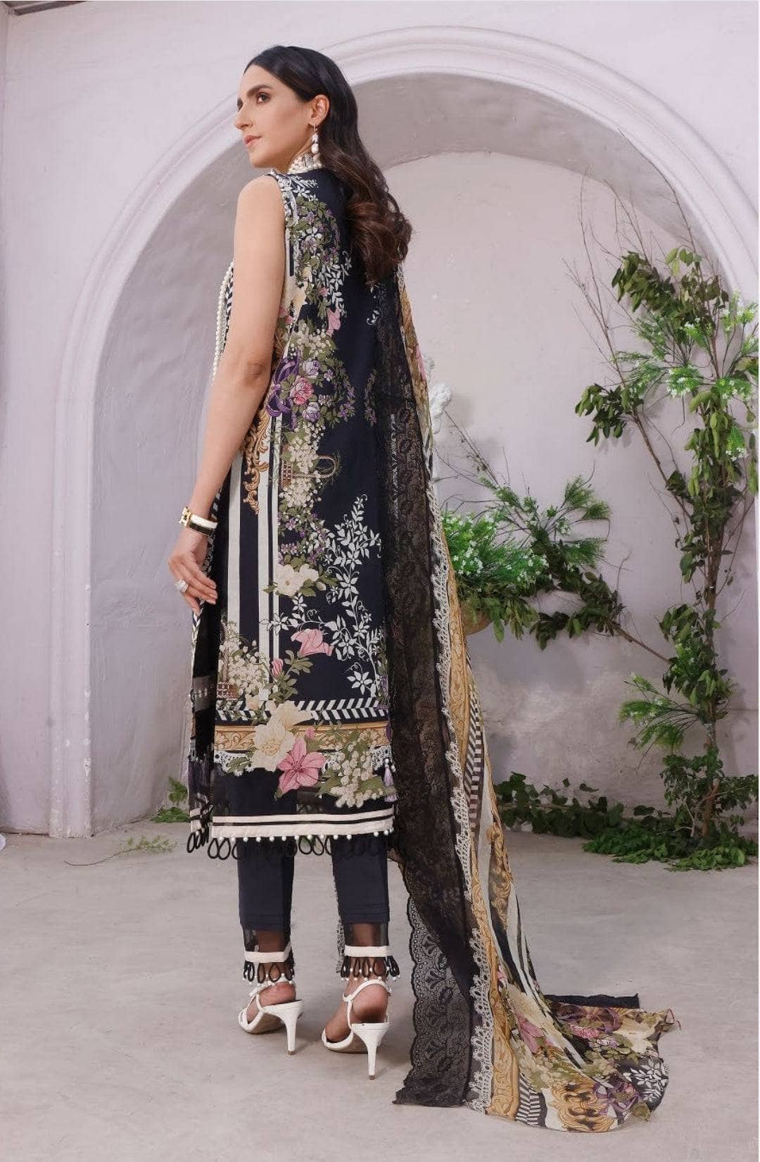 img_jade_lawn_22_awwal_boutique