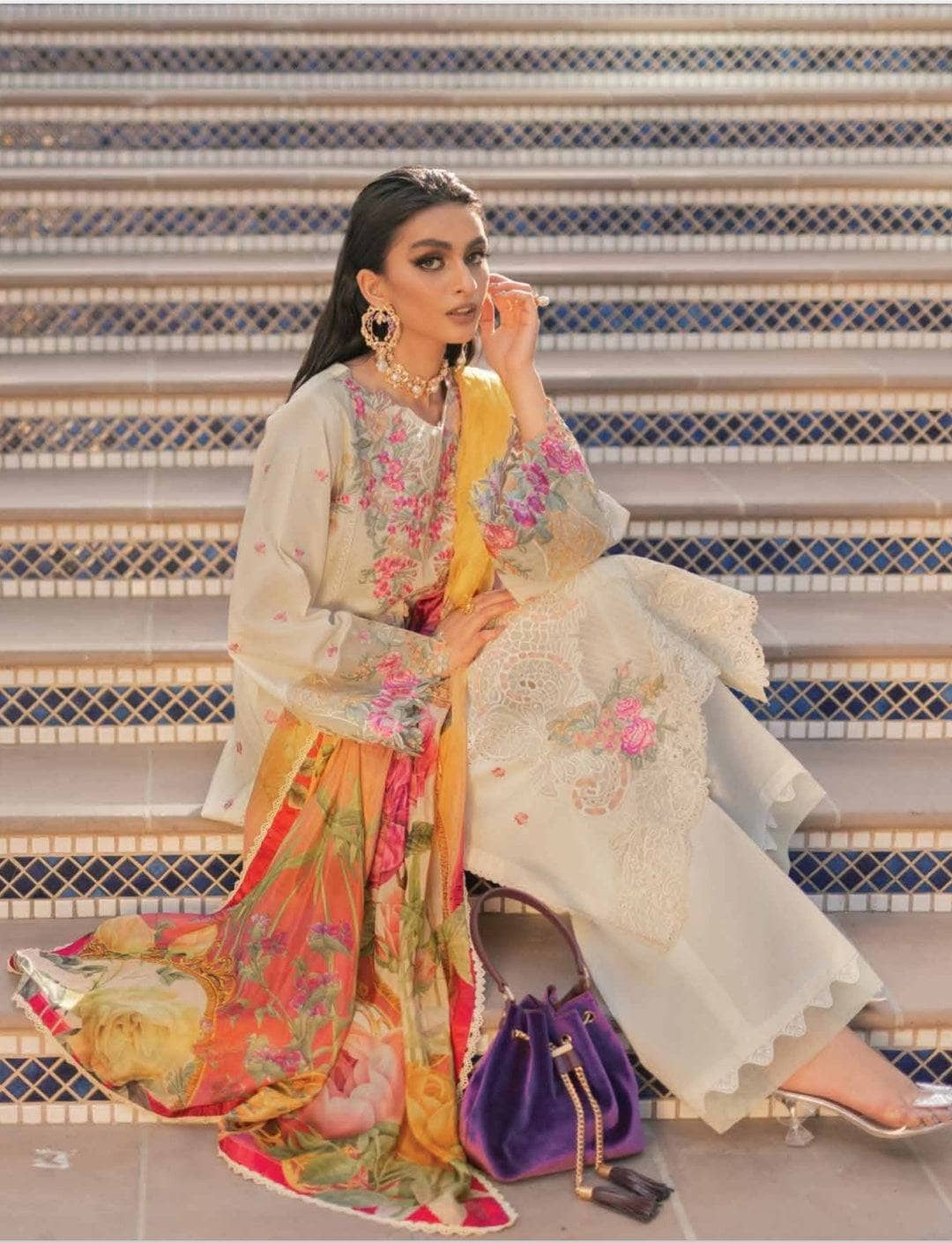 img_mushq_hemline_lawn_22_awwal_boutique
