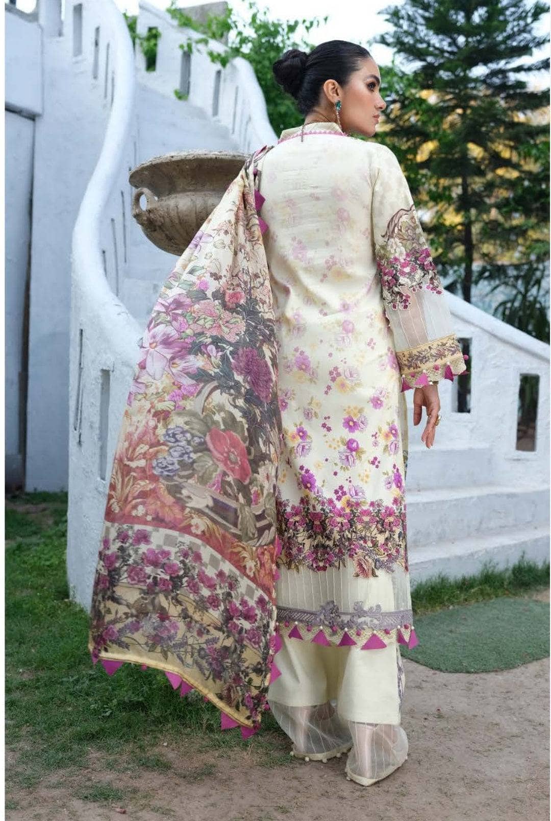 img_jade_summer_glory_lawn_22_awwal_boutique