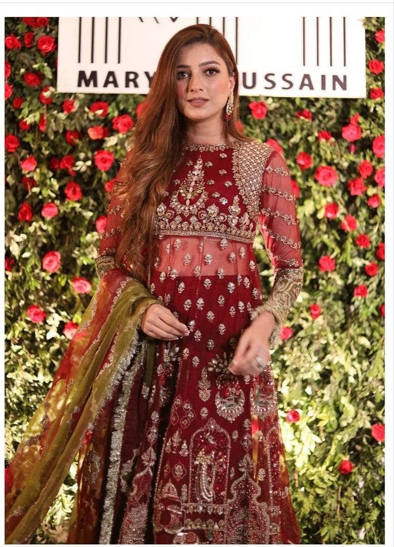 img_spotted_in_maryam_hussain_wedding_awwal_boutique