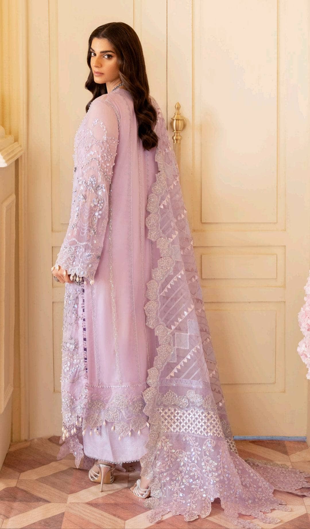 img_nureh_secret_garden_royal_palace_awwal_boutique