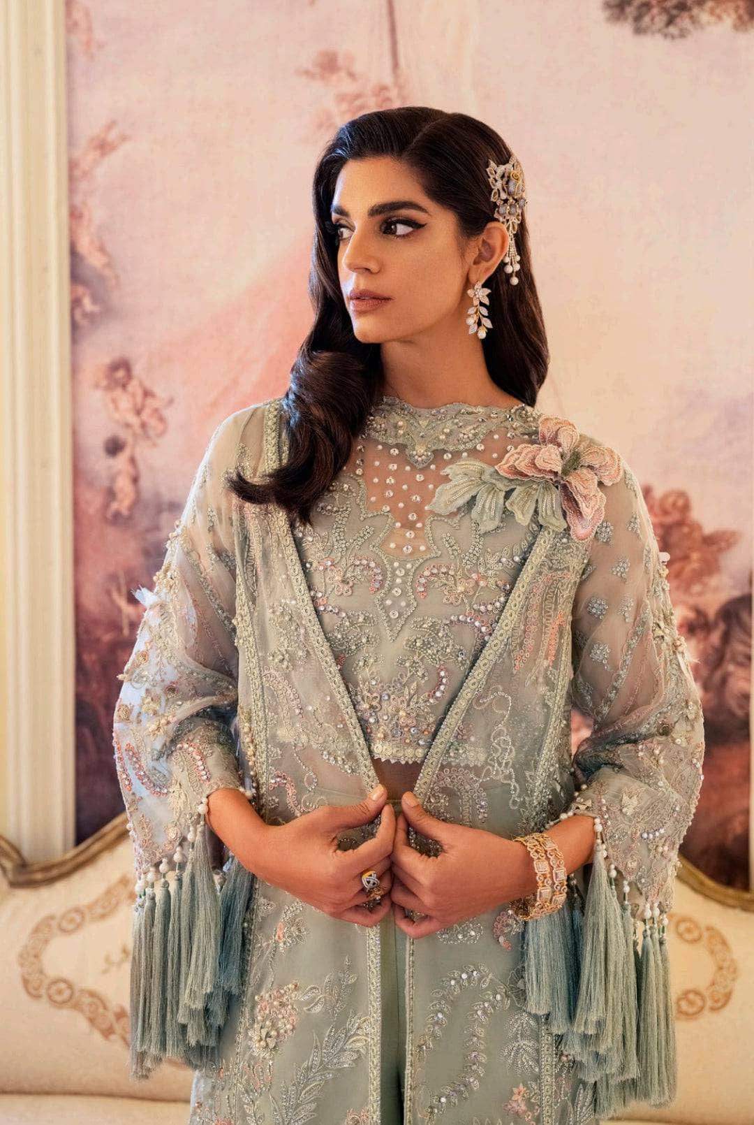 img_nureh_secret_garden_royal_palace_awwal_boutique