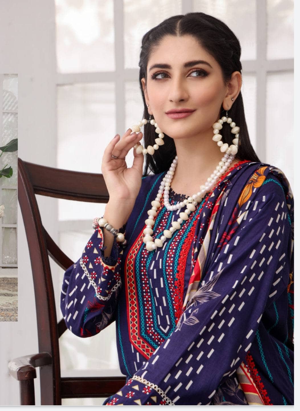 img_erum_misha_lawn_22_awwal_boutique